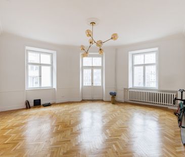 Przestronne i słoneczne z widokiem na Mokotowską - Photo 2