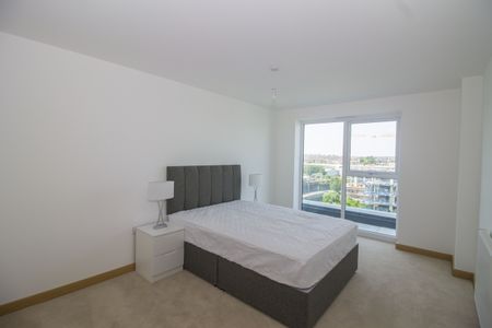 3 bedroom apartment to rent - Photo 2