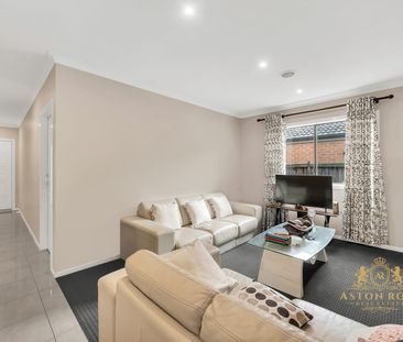 Modern Family Living in a Prime Location - Photo 4