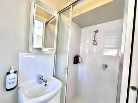 Modern Living in the Iconic 'Astoria' Building - Photo 4