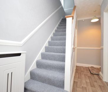 3 bedroom semi-detached house to rent - Photo 3