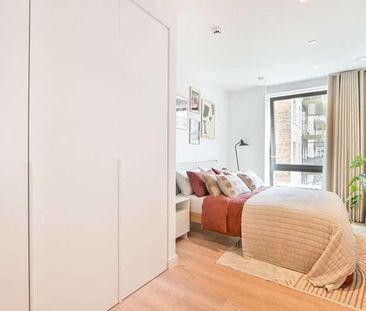 The Maple, Brent Cross, NW2 - Photo 2