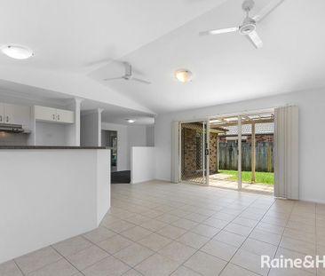 Beautiful Four Bedroom Family Home in River Meadows Estate - Photo 4