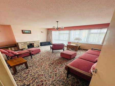 4beds House - Photo 2