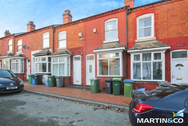 2 bedroom terraced house to rent - Photo 1