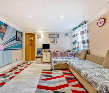 1 Bed Flat, Portland Road, SE25 - Photo 1