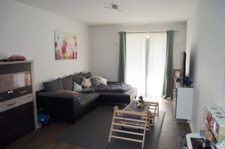 VERMIETET: 4-Zimmer-Wohnung mit Terrasse und kleinem Garten - Photo 4