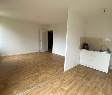 Location Appartement 2 pièces 51m² - Photo 2