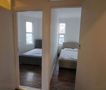 2 Bed Flat, Greyhound Lane, SW16 - Photo 5