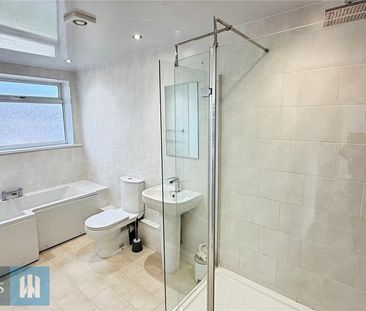 4 bedroom semi-detached house to rent - Photo 4