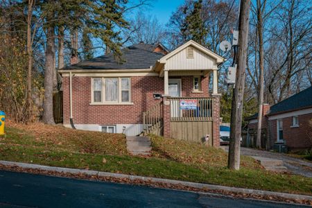 For Lease - 280 London Street Unit# Main/Upper, Peterborough, Ontario - Photo 2