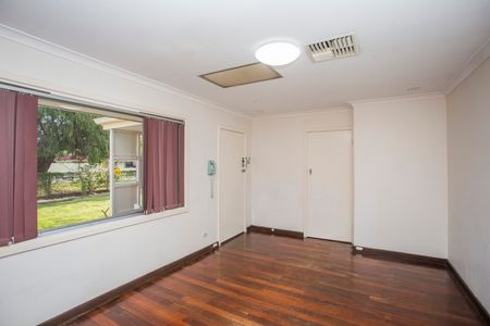70 Cameron Street, Langford WA 6147 - House For Rent | Domain - Photo 3