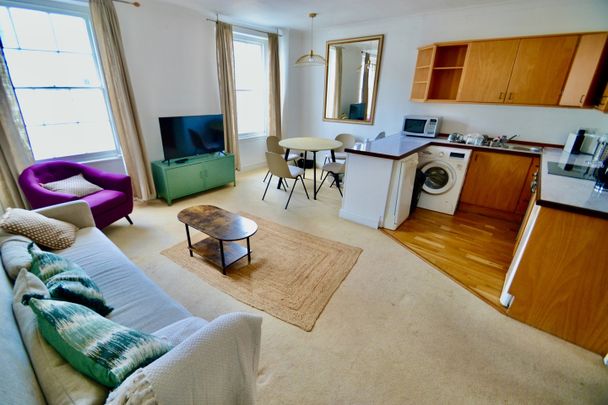 2 Bed Flat, Gloucester Street, SW1V - Photo 1