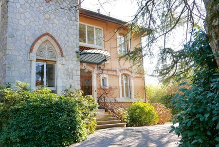 CADRE BUCOLIQUE / AUTHENTICITY STEPS AWAY FROM DOWNTOWN - Photo 2