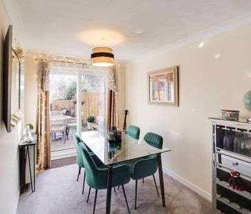 2 bedroom terraced house to rent - Photo 4