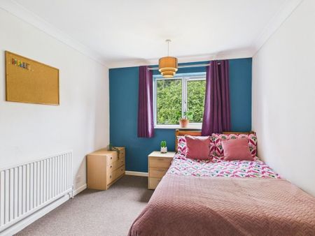 5 bedroom semi-detached house to rent - Photo 5