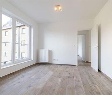 Appartement te huur - Foto 2