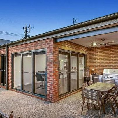 3 Parsonage Grove - Photo 1