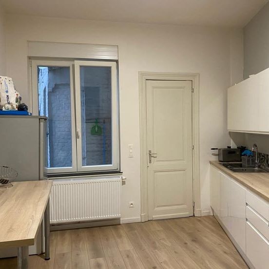 Appartement te huur - Foto 1