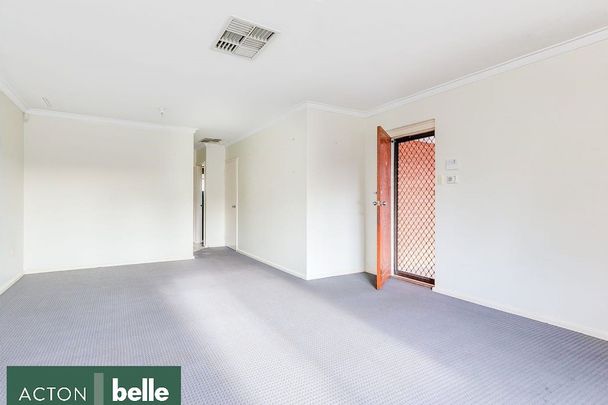 19 Moss Street, Huntingdale. - Photo 1