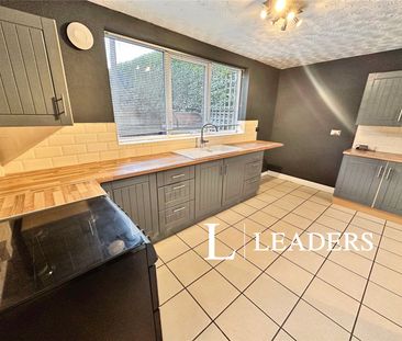 2 bedroom house to rent Cromer Road, Stoke-on-Trent, ST1 - Photo 6