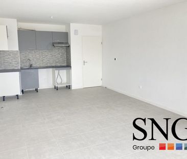 T3 AVEC BALCON ET PARKING - Photo 4