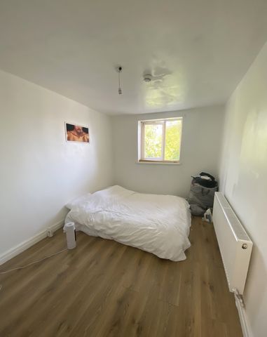 £1,100 PCM, Spacious Two Bedroom Flat in North Clive Street, Grangetown, Cardiff, CF11 6NP - Photo 2