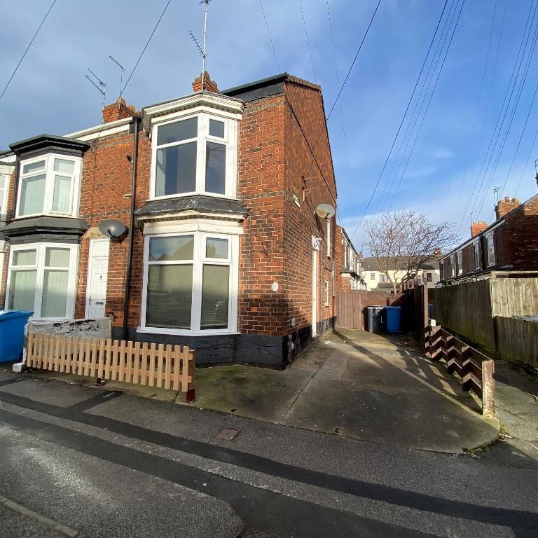 2 Bedroom End Terraced House To Rent - Photo 1