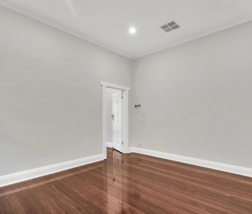 Prime Mile End Location - Photo 5