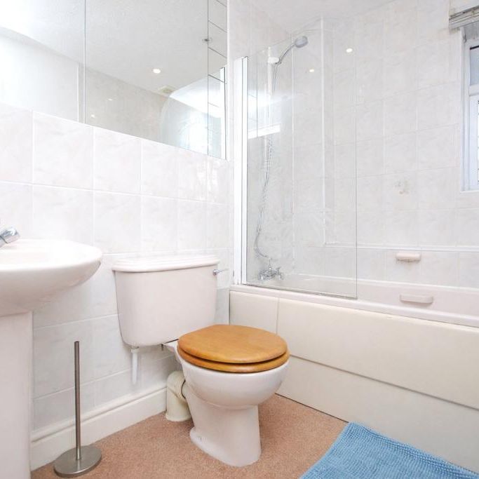 1 bedroom house of multiple occupation to rent - Photo 1