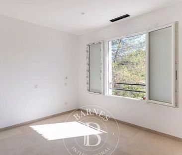 Maison • Cabries - Photo 2