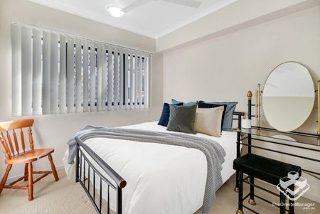 Inner City 2-Bedroom Furnished Apartment - Photo 3