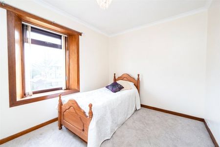 29 Grange Gardens, AB42 2AN, Peterhead - Photo 2