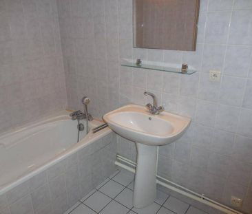 Appartement 2 pièces - 71000 Mâcon - Photo 2