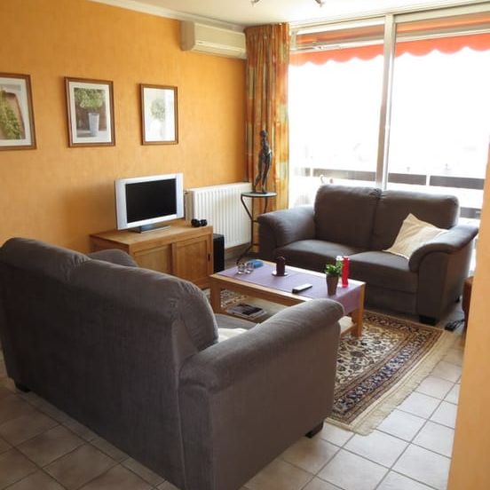 Appartement te huur - Photo 1