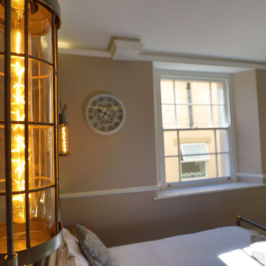 Studio Apartment – Medium Let - Photo 1