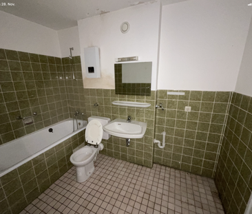 Senioren-Wohnung ab 55 Jahren mit WBS frei! Demnächst frei! 2-Zimme... - Photo 5