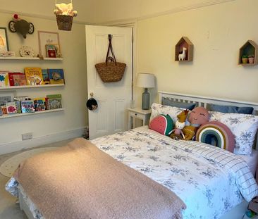 4 Bed Terraced House, Quebec Road, IG1 - Photo 5