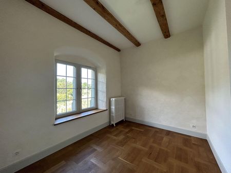 OPPORTUNITÉ ! - APPARTEMENT DE 5.0 PIÈCES - ENTIÈREMENT RÉNOVÉ ! - Foto 3