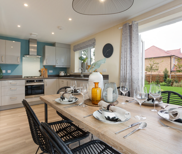 3 bedroom semi-detached house to rent - Photo 5