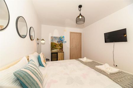 Inchiriere apartament 2 camere, Urban Coresi, et 2, mob/utilat - Fotografie 4
