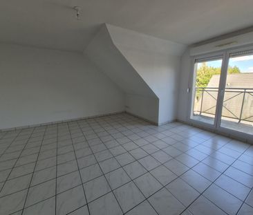 Location Appartement 3 pièces 67m² CONDE SUR L ESCAUT 59163 - Photo 2