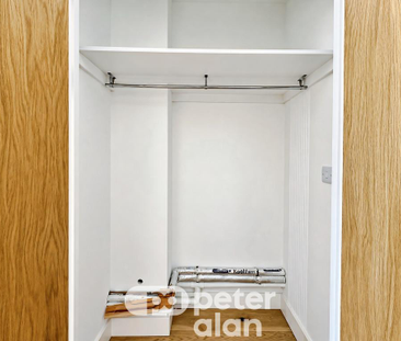 Studio to rent - Photo 6
