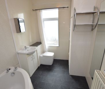 2 Bedroom Terraced House - Photo 3
