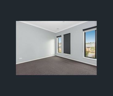 Discover Modern Living in Cardinia Views – Your Perfect Family Home... - Photo 3