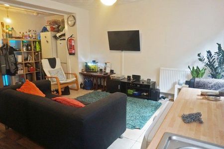 1 bedroom house to rent - Photo 2