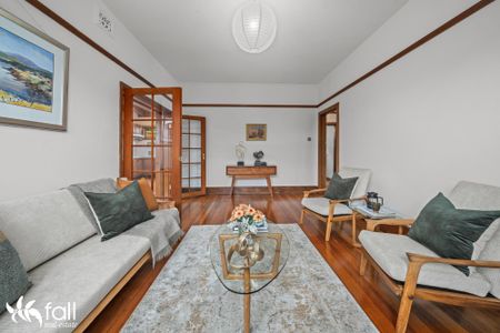 Charming Sandy Bay Home - Available for a 6-Month Lease - Photo 5