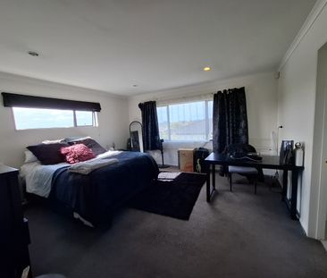 4 Hira Way, Hillsborough - Photo 6