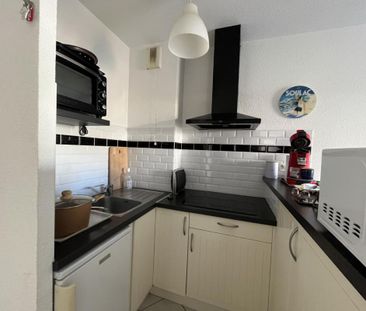 Location Appartement 2 pièces Meublé 41m² LE BOUSCAT 33110 - Photo 2