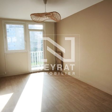 Location Appartement 2 pièces 42m² CHALON SUR SAONE 71100 - Photo 1